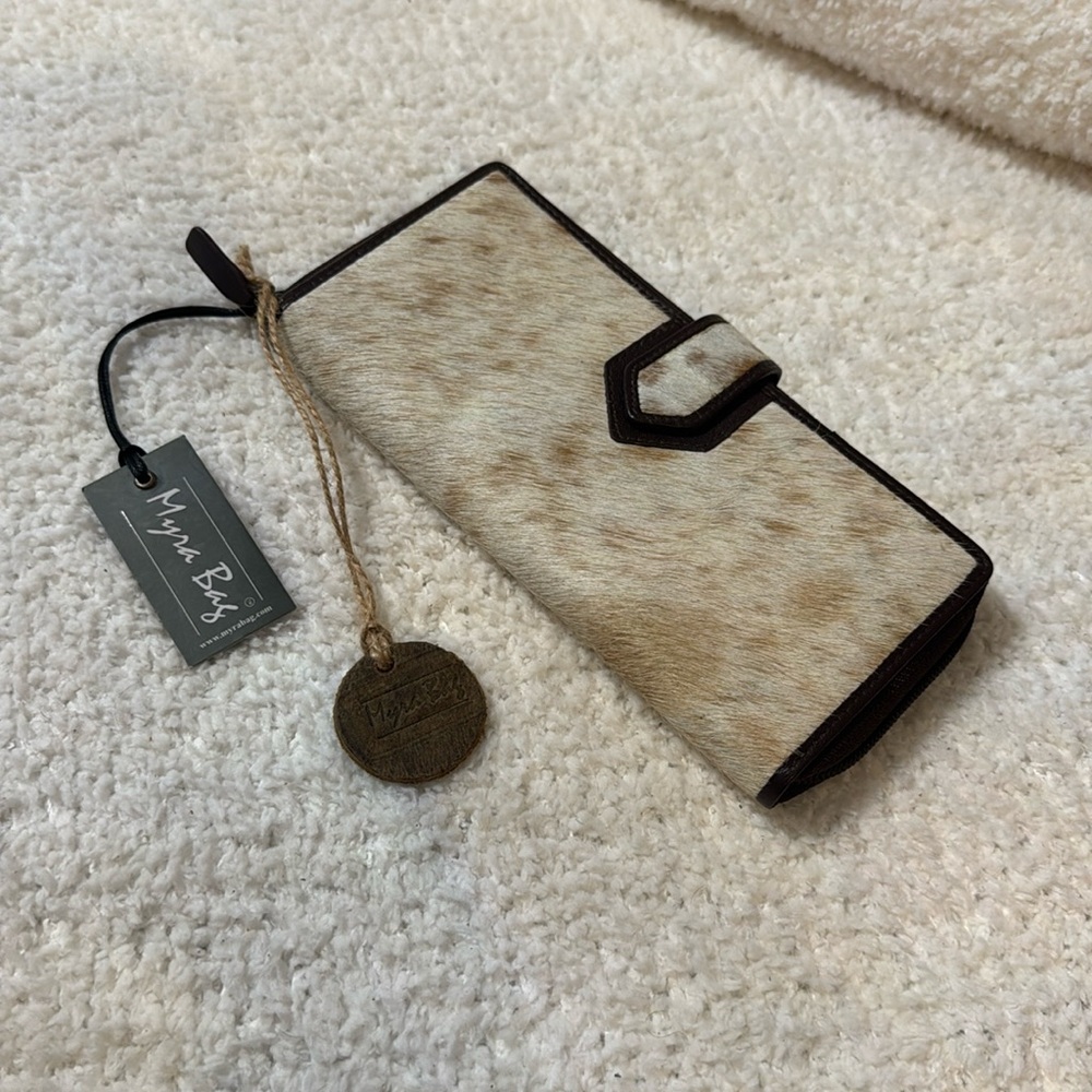 Myra bag wallet